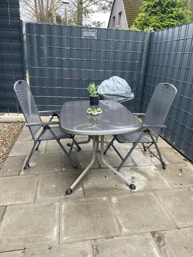Schone Unterkunft Mit Kostenlosen Parkplatz. 诺尔登堤岸布赫霍尔茨 外观 照片